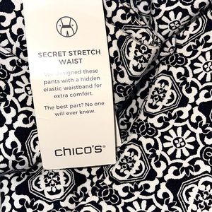 Chicos 1 R in size. B/W in color